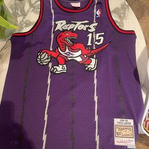 RAPTERS JERSEY #15, KIDS XL, LIKE NEW, MITCHELL AND NESS
